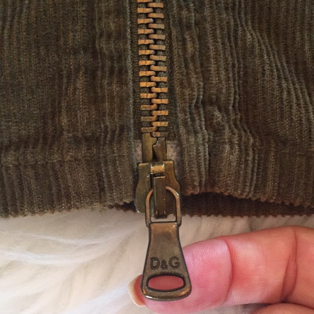 Dolce & Gabbana Corduroy Zip Down Skirt - Picture 8 of 8